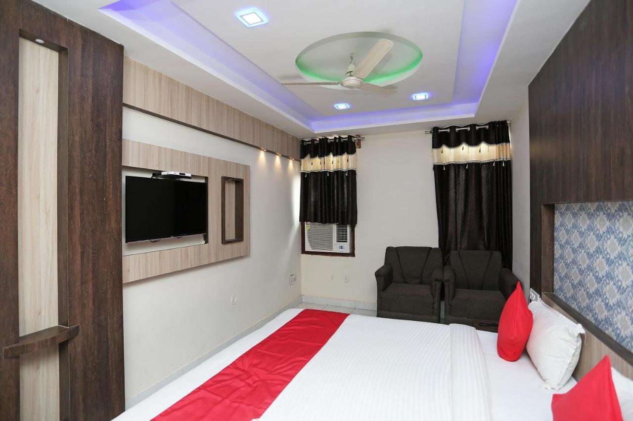 كانبور Oyo 4956 Hotel Maharaja Palace المظهر الخارجي الصورة