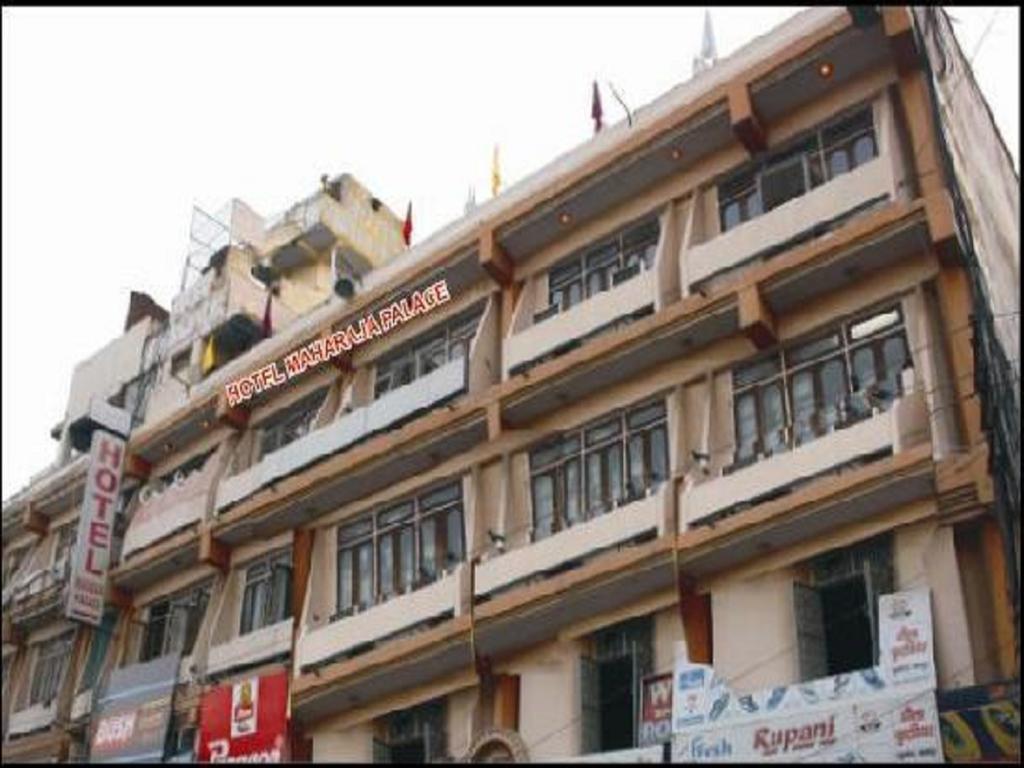 كانبور Oyo 4956 Hotel Maharaja Palace المظهر الخارجي الصورة